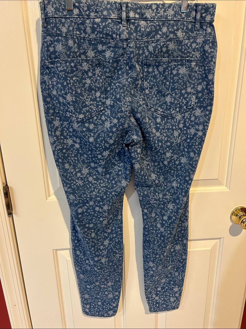 Time and Tru Blue Floral Leggings - Picture 4 of 4